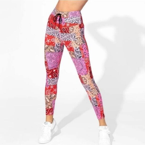 NWT EleVen By Venus Williams Bandana Babe 7/8 Legging - Picture 2 of 16
